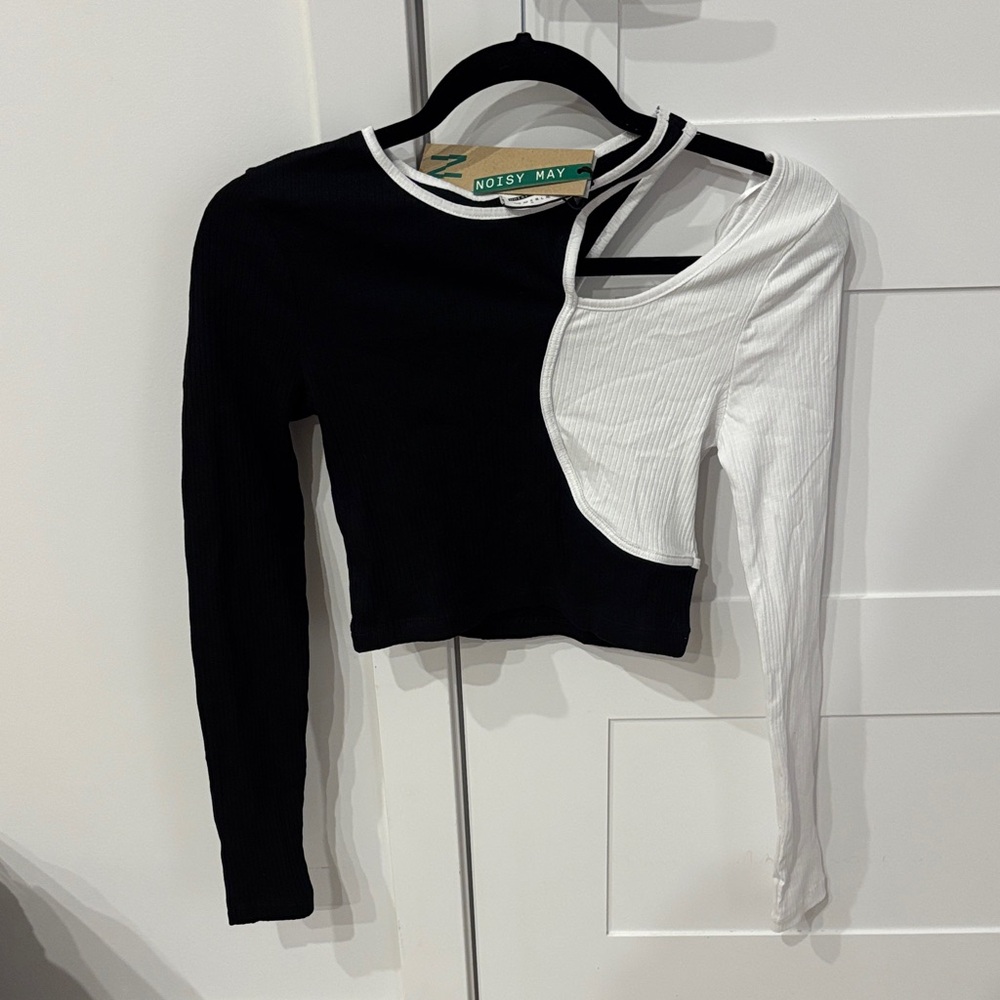 Noisy May Two-Tone Black and White Cropped Top